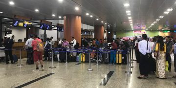 PV PJ နိုင်ငံကူးလက်မှတ် ကိုင်ဆောင်သူများ ရန်ကုန်လေဆိပ်တင်းကျပ်