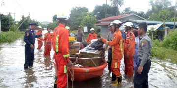 လွိုင်ကော်ရေဘေး ကူညီကယ်ဆယ်ရေး စစ်ကောင်စီ ပိတ်ထား