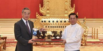 မြန်မာ့အရေး ချဉ်းကပ်ရာတွင် တရုတ် ဟန်ချက်ပျက်လာနေသလား