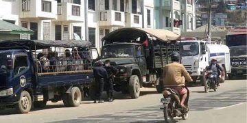 ဟားခါး၌ လုံခြုံရေးအပြည့်ဖြင့် သန်းခေါင်စာရင်းကောက်သည့်အဖွဲ့ CDF တိုက်ခိုက်