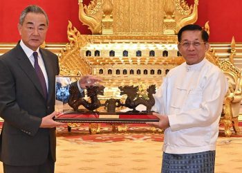 မြန်မာစစ်ခေါင်းဆောင်ကို တရုတ်ကြိုဆိုရန် ပြင်ဆင်နေ