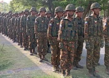 မတ္တရာကို အင်အားသုံး စစ်ကြောင်းထိုးနေ၍ PDF စခန်းအချို့ ယာယီဆုတ်ခွာ