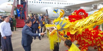 မင်းအောင်လှိုင်ကို လူရာသွင်းလိုက်တဲ့ တရုတ် ဆေးမြီးတို စွမ်းမလား