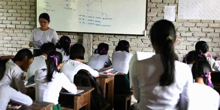 သူတို့ ပျော်မနေကြပါ