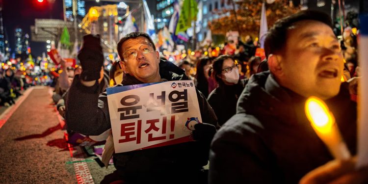 K-pop၊ စာပေနိုဘယ်ဆုနှင့် တောင်ကိုရီးယား အာဏာရှင်များ