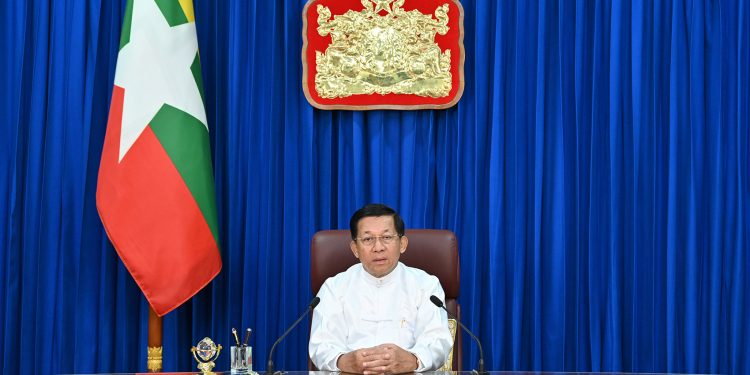 တော်လှန်ရေးတပ်များ လက်နက်ချရန် စစ်ရှုံးနေတဲ့ မင်းအောင်လှိုင် တောင်းဆို