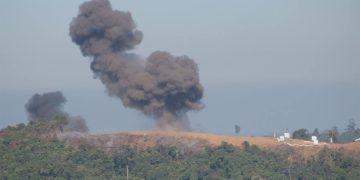 ရိုးမကို ကျော်လာသည် ရခိုင်စစ်