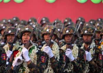 မြန်မာစစ်တပ် ချောက်ကမ်းပါးစွန်း ရောက်လုနီးပြီ