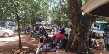 ကော့ကရိတ် မြို့တွင်း၌ ပိတ်မိသူထောင်ချီ ရှိ