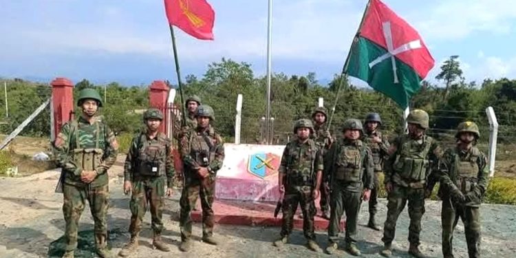 ရဟတ်ယာဉ်နှစ်စင်း ပစ်ချပြီးနောက် ဗန်းမော်ထိုးစစ် KIA ပြန်မြှင့်