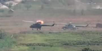 ရဟတ်ယာဉ်နှစ်စီး ပစ်ချခံရလို့ ပြည်သူအများစု ဝမ်းသာ