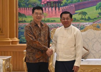 ငလျင်ကြောင့် မြန်မာသည် တရုတ်လက်ခုပ်ထဲကရေ ပိုဖြစ်လာ