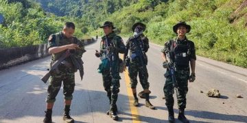 ထိုင်း-မြန်မာနယ်စပ်က စစ်တပ်စခန်းတွေ ကုန်တော့မည်