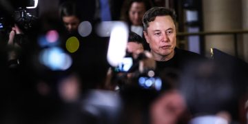 အီလွန်မတ်စ် မဟုတ်သည့် တတိယပါတီကို အမေရိကန်များ လိုလား