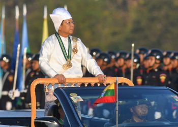 လူယုံများ အားပြုပြီး အုပ်ချုပ်မှုသစ် စစ်ခေါင်းဆောင် ဖွဲ့စည်း