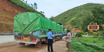 တာချီလိတ်၊ မိုင်းလား ကုန်သွယ်ရေးလမ်း အဖမ်းအဆီးကြမ်း၍ ရပ်နေ