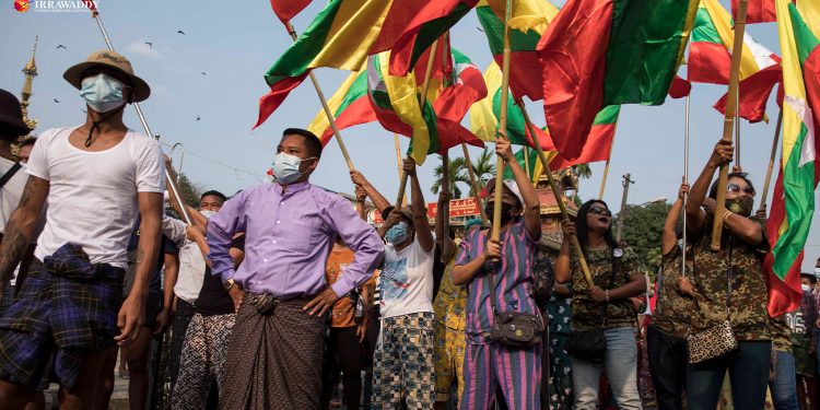 ငါးထောင်စားတွေ ကြံ့ဖွံ့ပါတီ ပွဲထုတ်လာပြန်