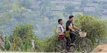 ဒုက္ခသည်များကို အလုပ်လုပ်ခွင့်ပေးခြင်းသည် “သမိုင်းဝင်ခြေလှမ်း”