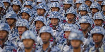 အာဏာရှင်စနစ်၏ အမွေ (သို့မဟုတ်) စစ်တပ်မပီသသော မြန်မာစစ်တပ်