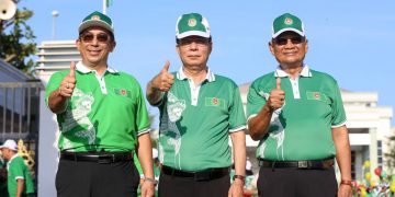 ယူနီဖောင်းချွတ် စစ်ဗိုလ်ချုပ်ဟောင်းတွေ မဲဆွယ်ကြပြီ