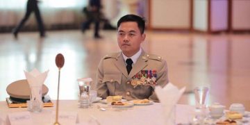 လ၀က ၀န်ကြီးသားမက် စစ်ခေါင်းဆောင် ကိုယ်ရံတော်ဖြစ်လာ