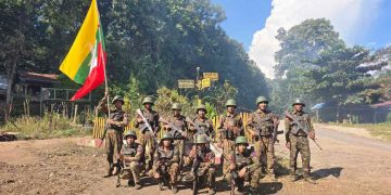 သပိတ်ကျင်းက အချက်အခြာကျ ဖော့တောလမ်းဆုံ စစ်တပ်ပြန်သိမ်း