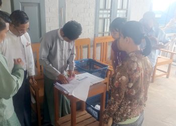 ထောက်ပံ့ကြေးယူထားသည့် စစ်ရှောင်တို့ မဖြစ်မနေ ကြိုတင်မဲပေးရ