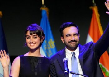 ပထမဆုံး အိန္ဒိယနွယ်ဖွား နယူးယောက် မြို့တော်ဝန်သစ် ဇိုရန် မမ်ဒါနီ