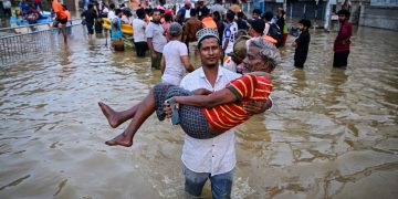 လူအများအပြားသေဆုံးစေခဲ့သော အာရှက နိုဝင်ဘာမိုးများ