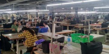 COSTEC အထည်ချုပ်စက်ရုံမှ ဒေးကြေးပြန်တိုးပေးရန် သဘောတူ