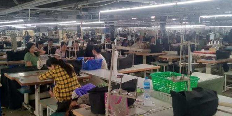 COSTEC အထည်ချုပ်စက်ရုံမှ ဒေးကြေးပြန်တိုးပေးရန် သဘောတူ