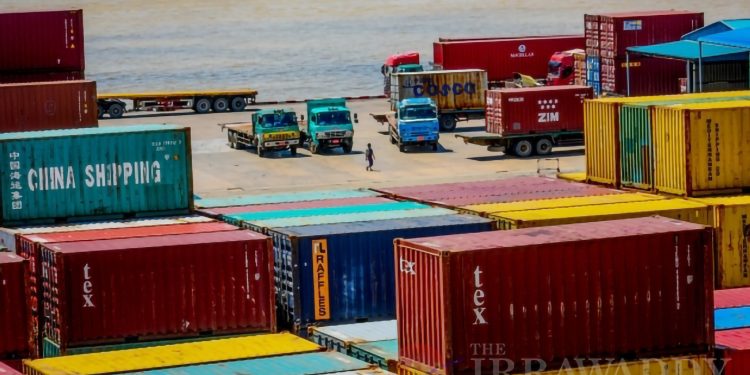 ပို့ကုန်ရငွေဖြတ်တောက်မှု ၁၀ ရာခိုင်နှုန်း ထပ်လျှော့ချ